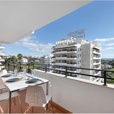 Cozy Apartment With Seaview 300M From The Beach Portimao Bagian luar foto