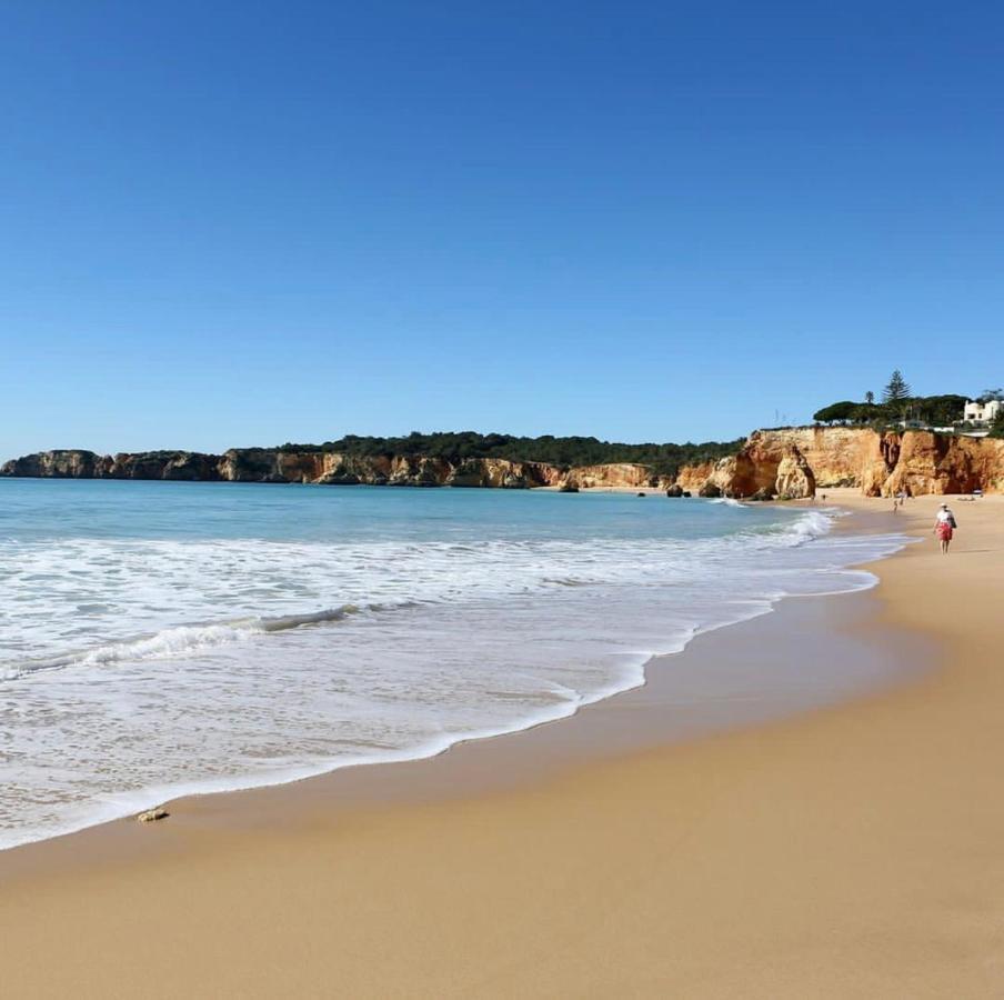 Cozy Apartment With Seaview 300M From The Beach Portimao Bagian luar foto