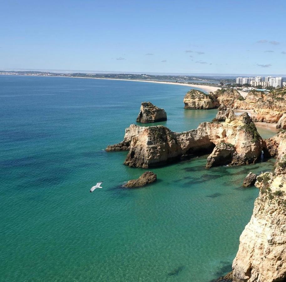 Cozy Apartment With Seaview 300M From The Beach Portimao Bagian luar foto